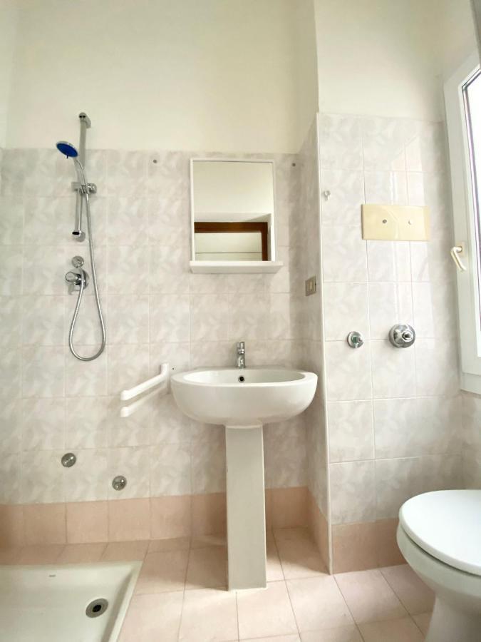 Euroresidence - Piazza Mazzini- 30 Mt Dal Mare - Immobil Relax Lido di Jesolo Zewnętrze zdjęcie